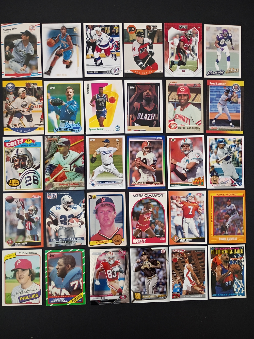 30 Sports Cards 1980 & up Marino Elway Betts Barkley Rice Kershaw Moss Olajuwon